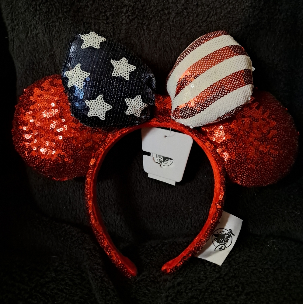 EPCOT American Pavillion Minnie Ears